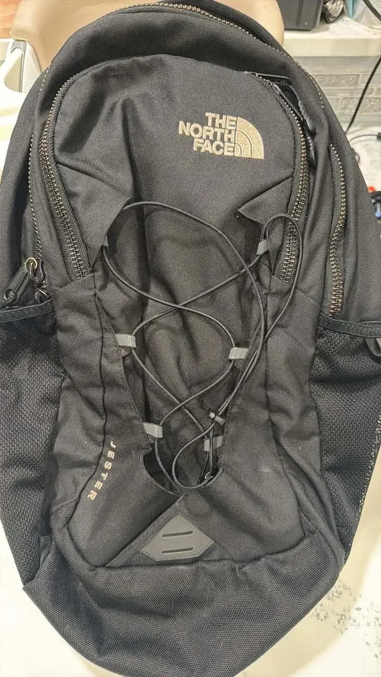 The North Face Jester Backpack Black FlexVent Laptop School Travel Daypack